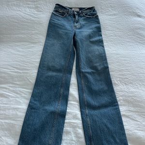 Abercrombie and fitch 90’s relaxed jeans